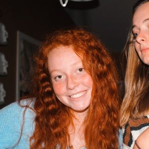 Meet your Posher, Regan